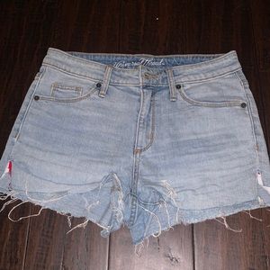 UNIVERSAL THREAD JEAN SHORTS